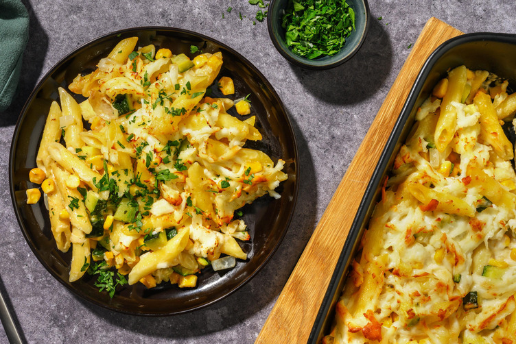 Ovnbagt pastagratin med zucchini og halloumi