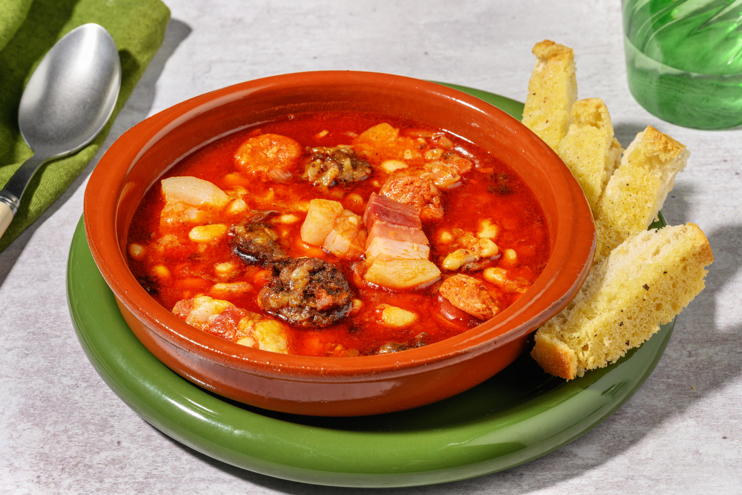 Fabada asturiana con compango