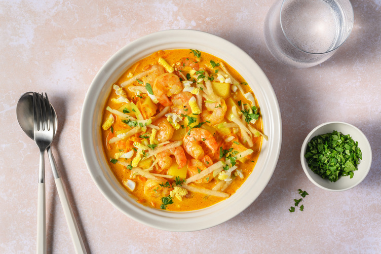 Aloo Jhinga: curry de langostinos con patatas