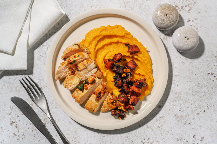 Poulet Label Rouge, chorizo & purée panais-carotte