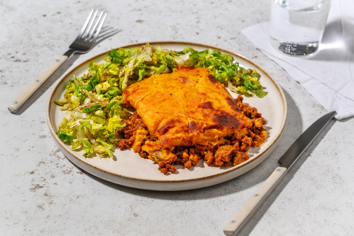 Hachis au bœuf & purée de lentilles corail