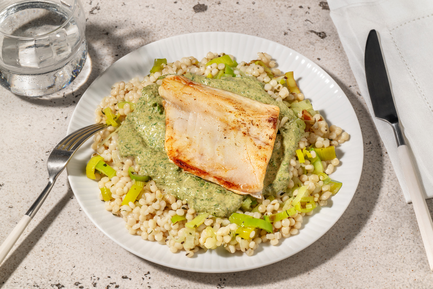 Lieu poêlé & sauce crémeuse au cerfeuil