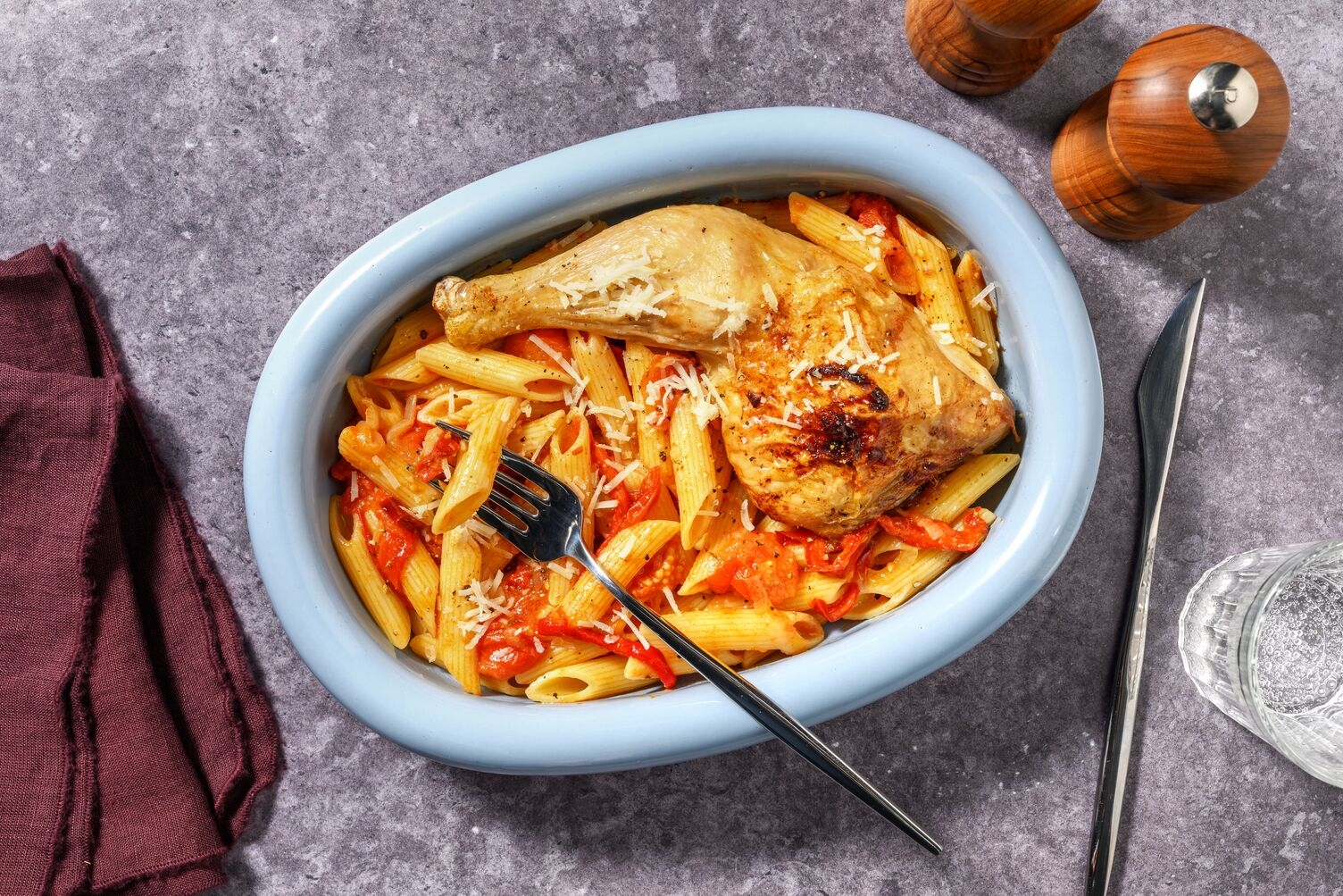Cuisse de poulet Label Rouge & penne au pesto