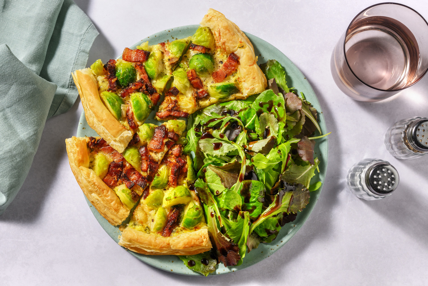 Tarte choux de Bruxelles & lardons fumés