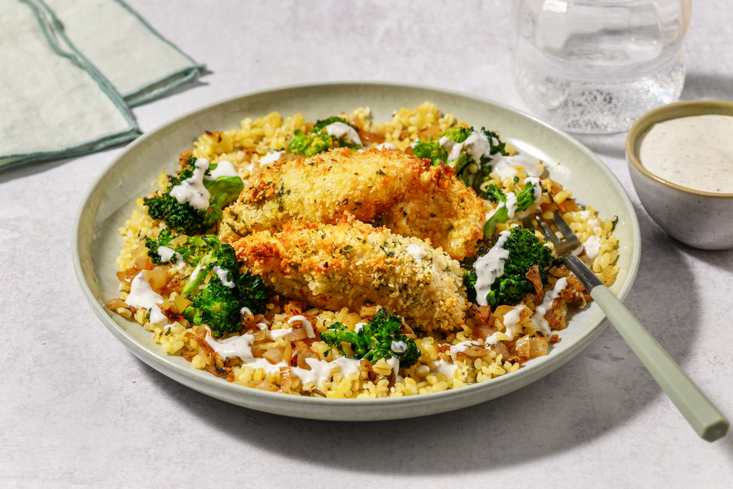 Poulet pané au zaatar & sauce tahini