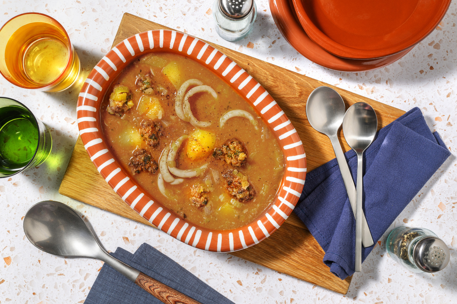 Albóndigas de carne mixta con perejil