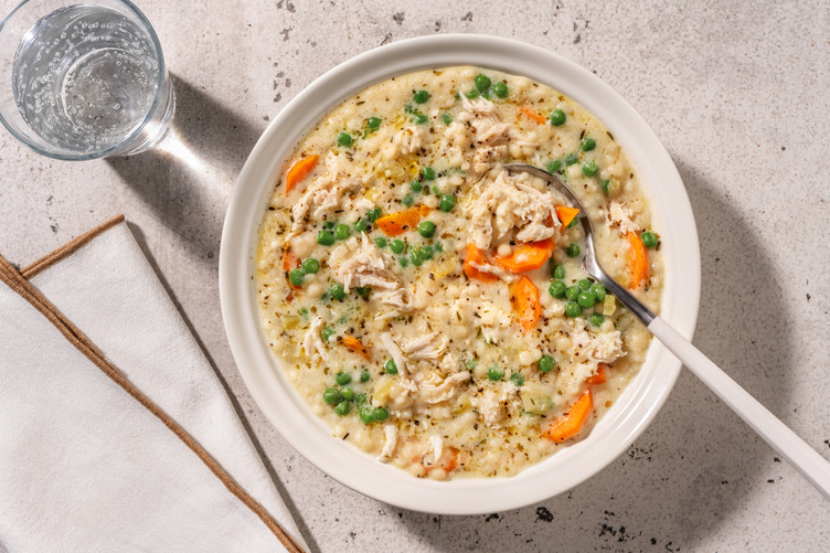 Soupe réconfortante au poulet & couscous perlé