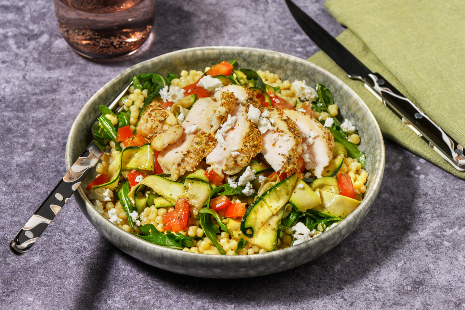 La Poulette : poulet, courgette & pesto