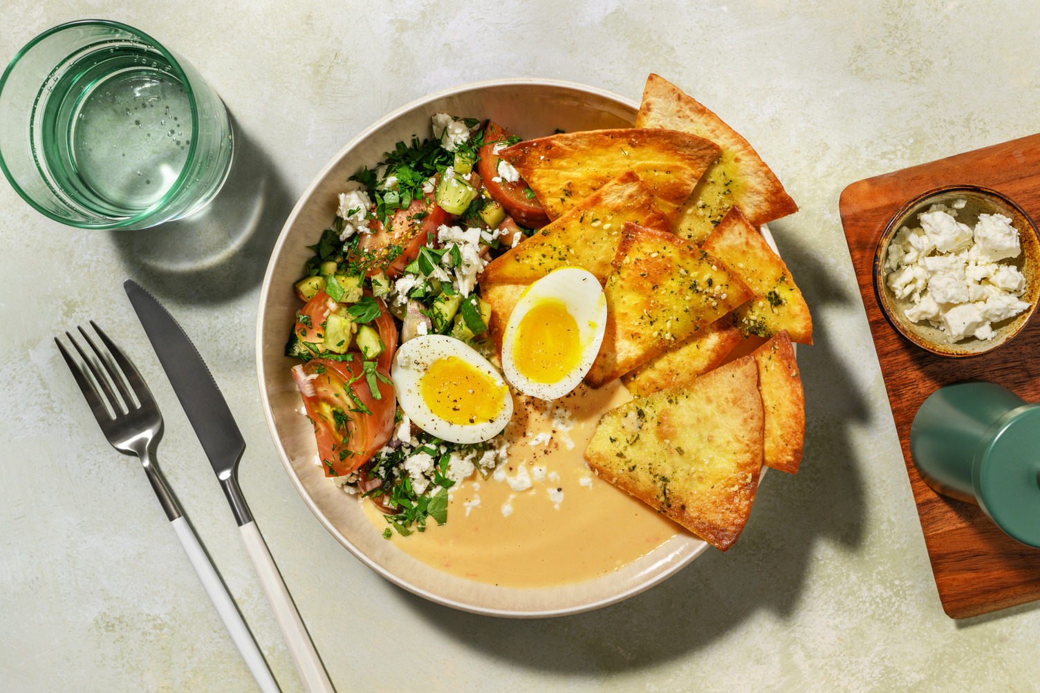 Bowl à la grecque & dip de lentilles corail