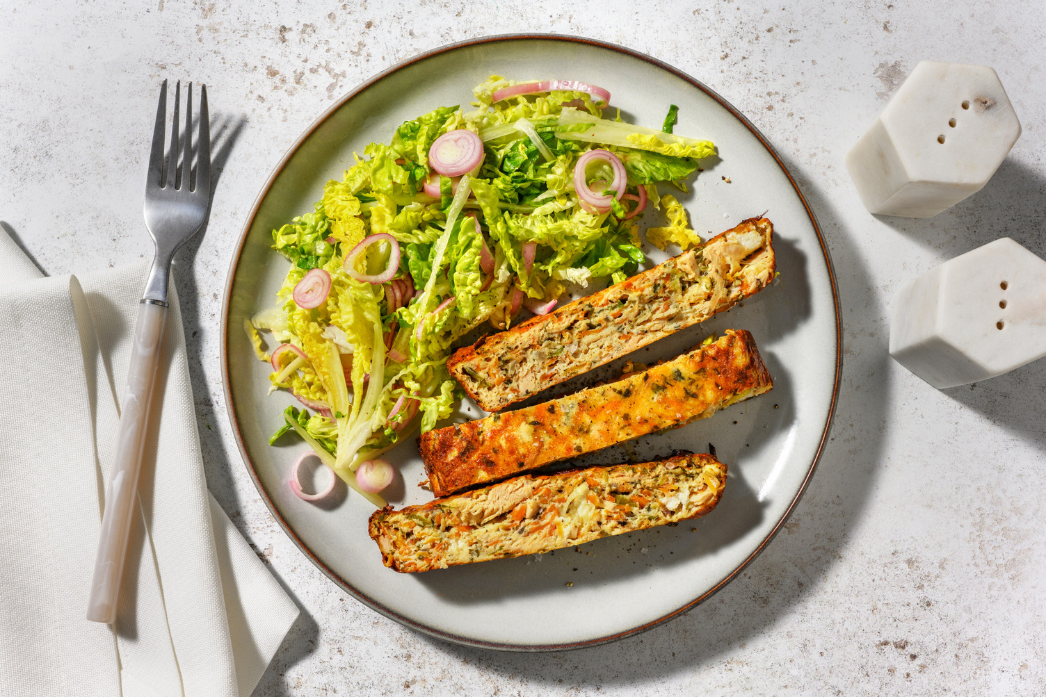 Cake salé au thon & légumes d'été