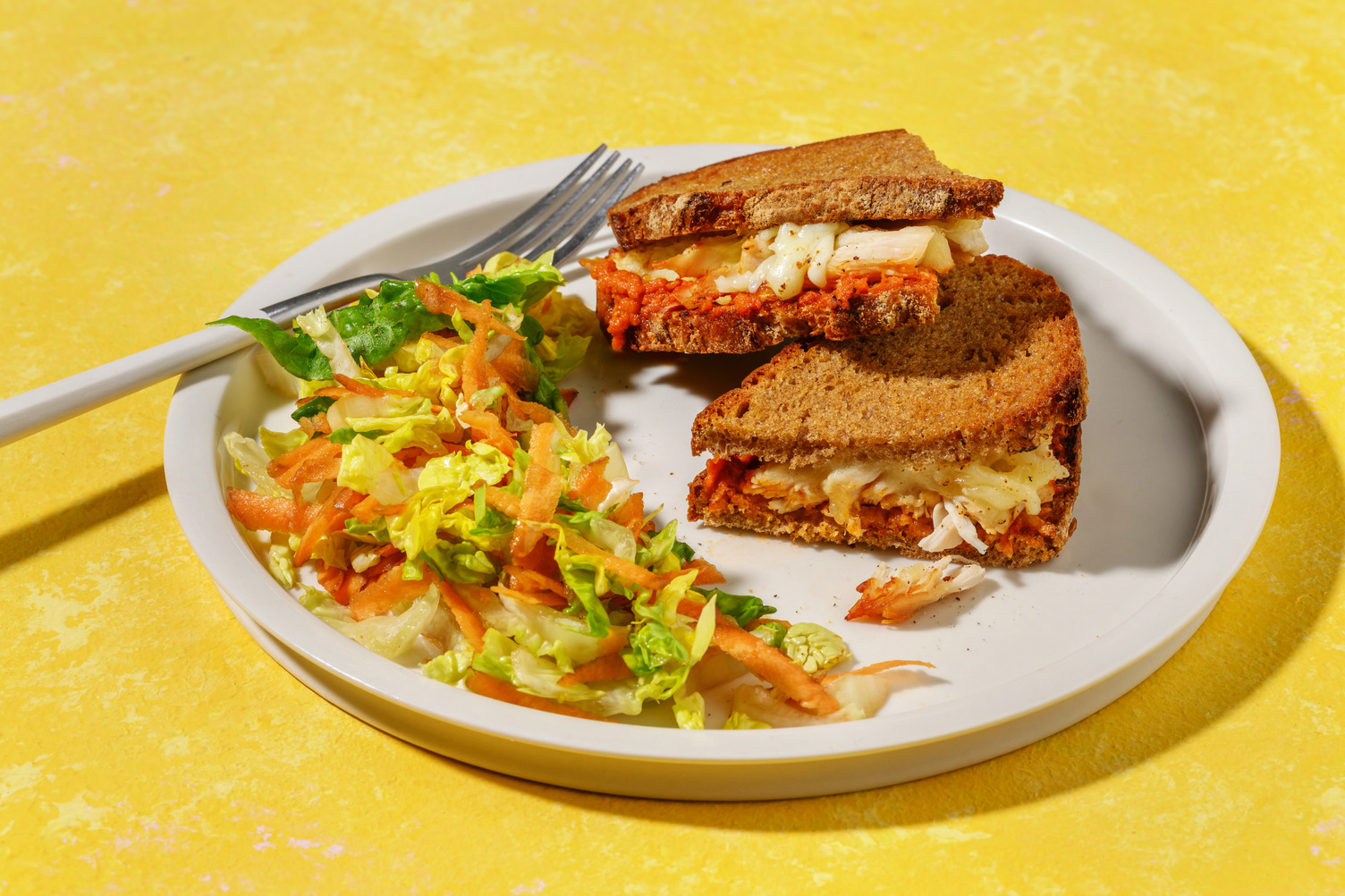 Croque rustique minute au poulet & pesto rosso