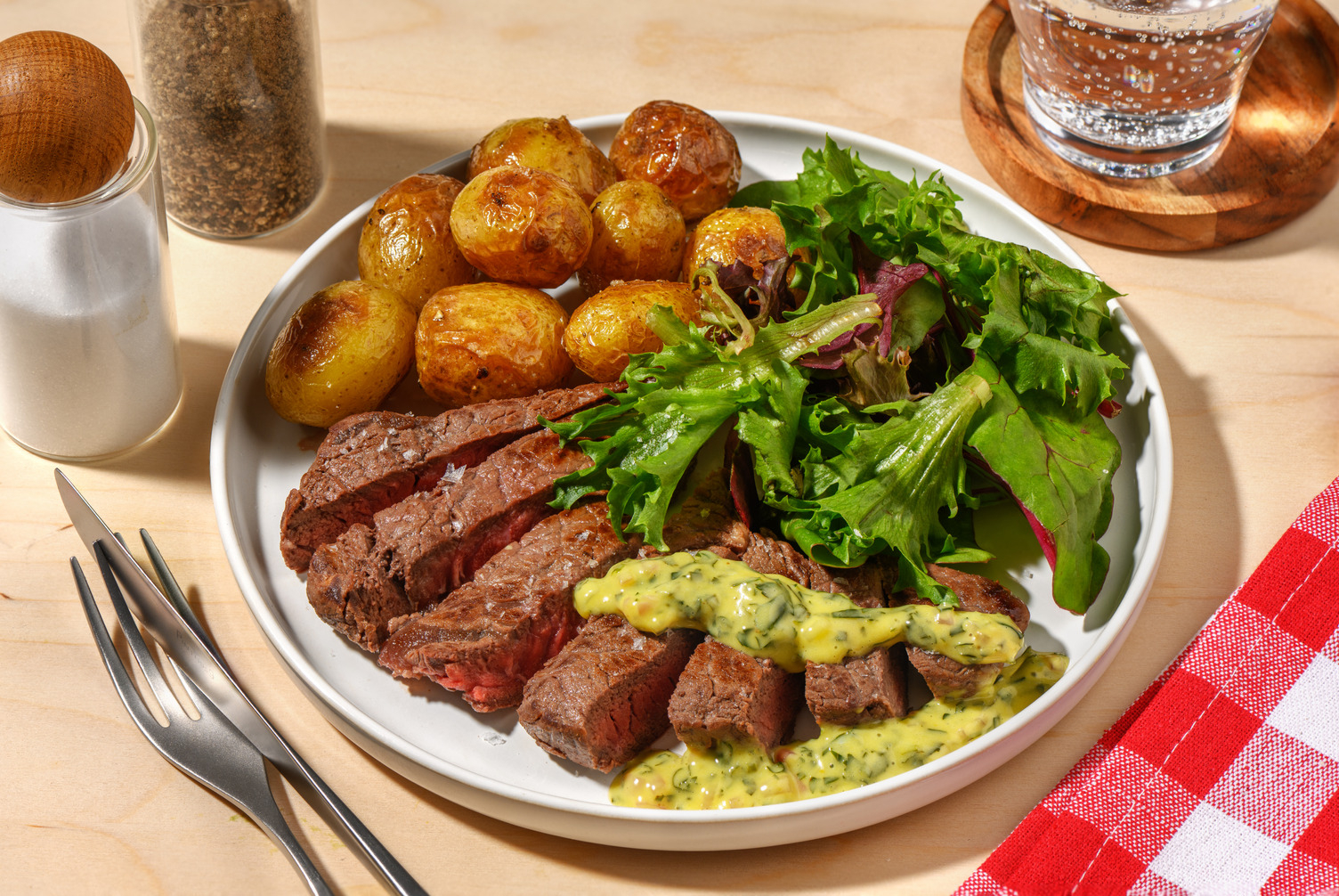 Bœuf de race & sauce secrète comme au Béarn