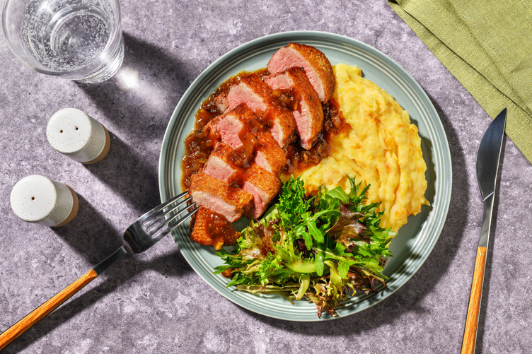 Canard au romarin, sauce échalote & figues