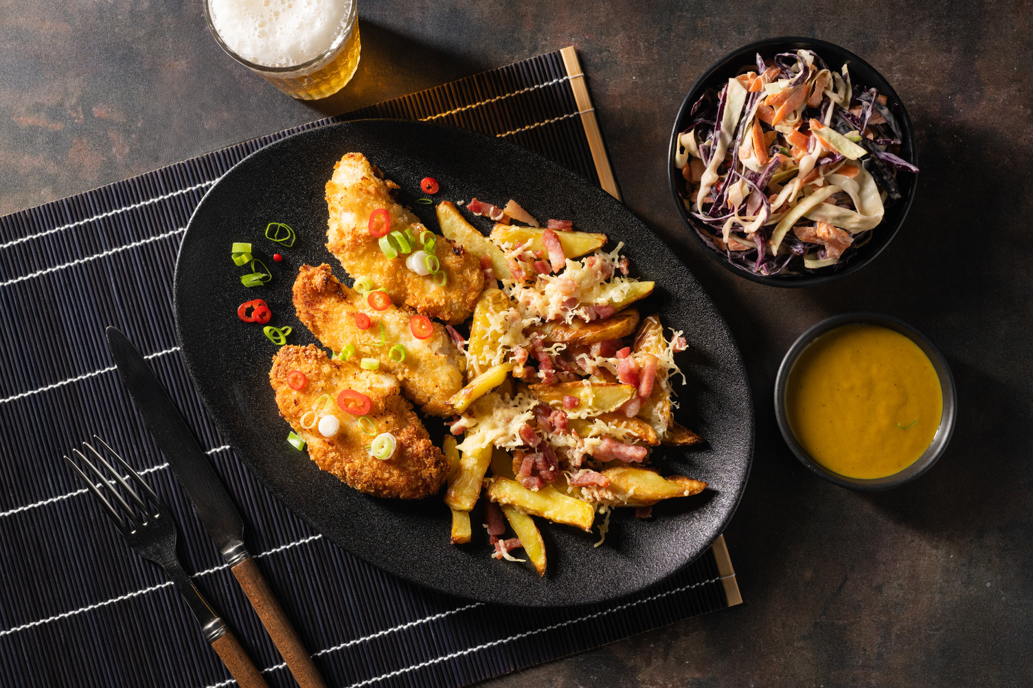 Sprø katsu-kylling og karrisaus