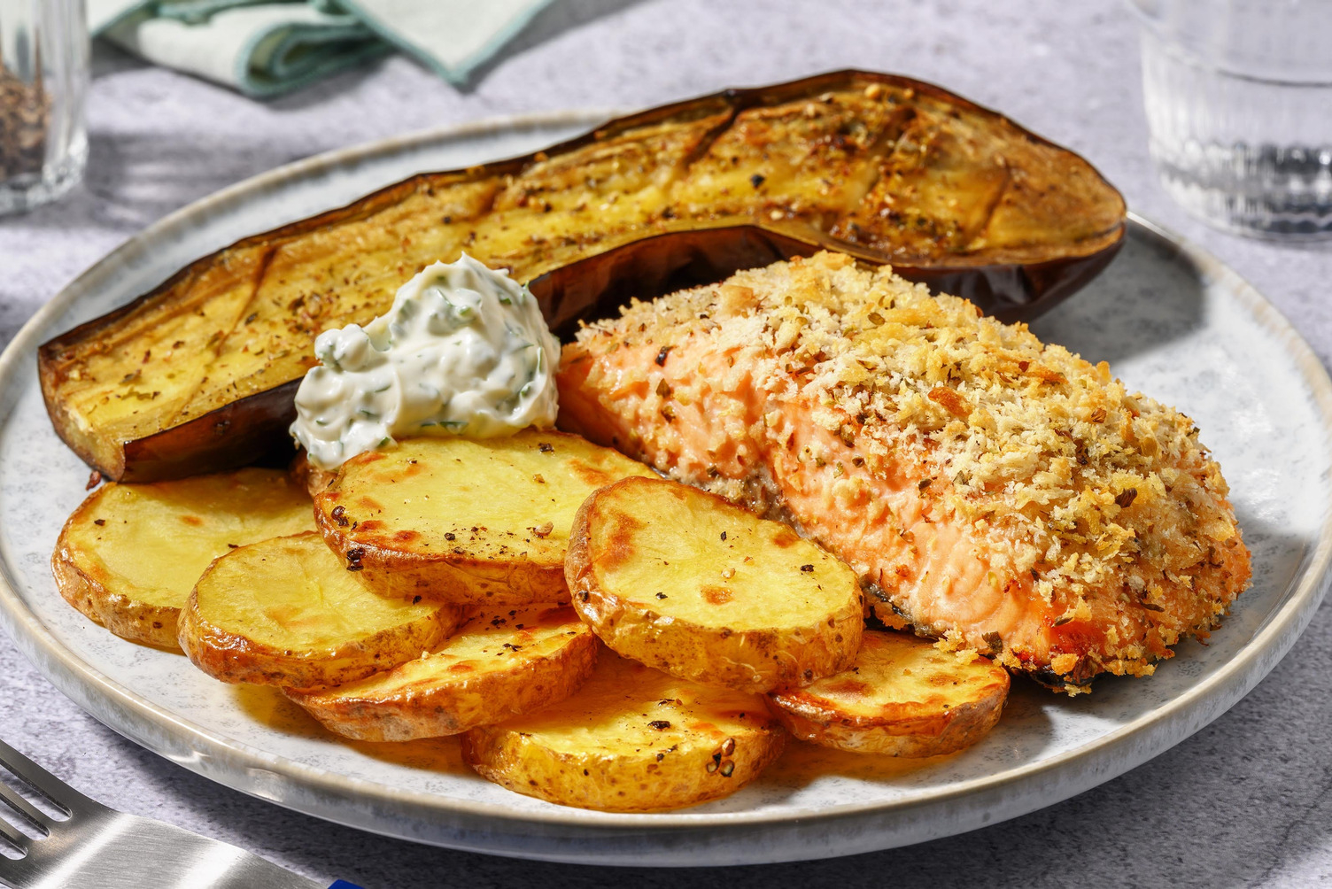 Filetto di salmone gratinato all'origano