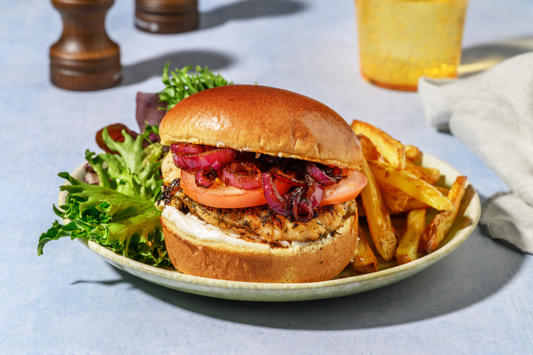 Burger di pollo nostrano e cipolle caramellate