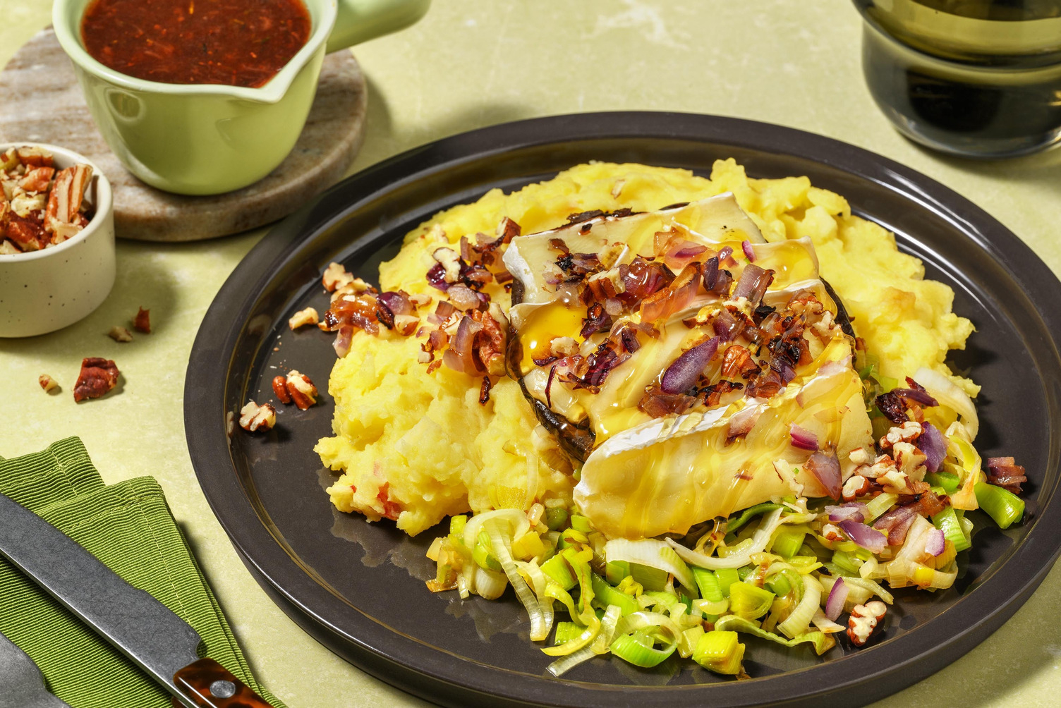 Portobello met brie en aardbei-balsamicosaus