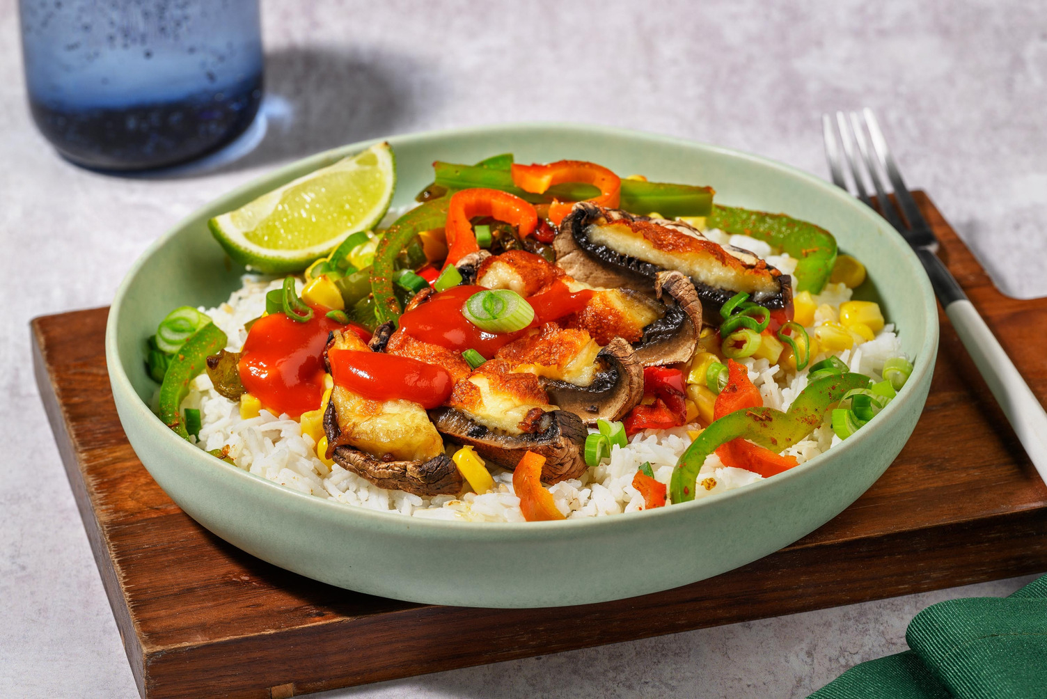 Fajita Bowl mit gratinierten Portobellos