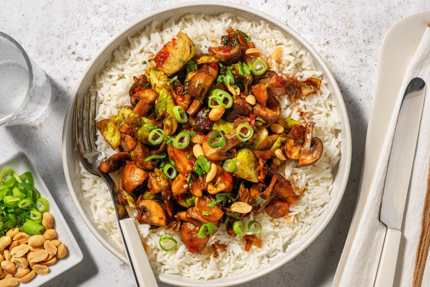 Umami stir-fry met champignons en spruitjes