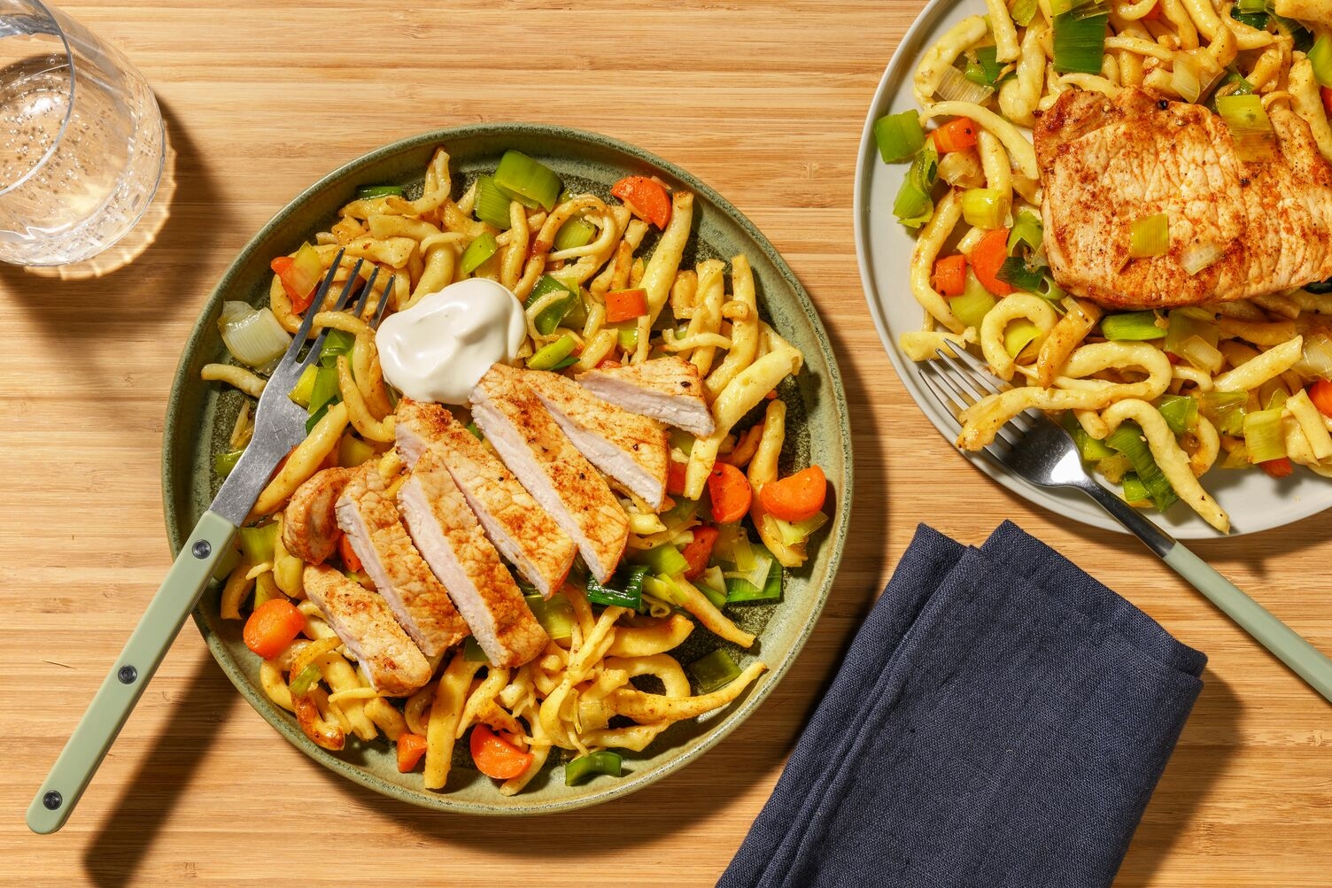 One Pan: Doppelt Schweinelachs mit Gemüse