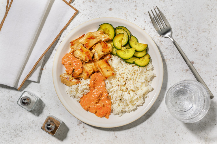 Bol mediterráneo de heura con salsa romesco casera