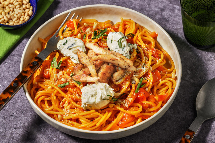 Spaghetti al Pomodoro mit extra Bio-Hähnchenbruststreifen