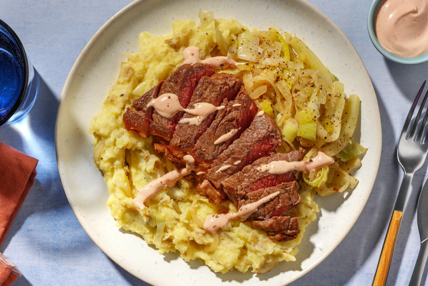 Steak et sauce cocktail