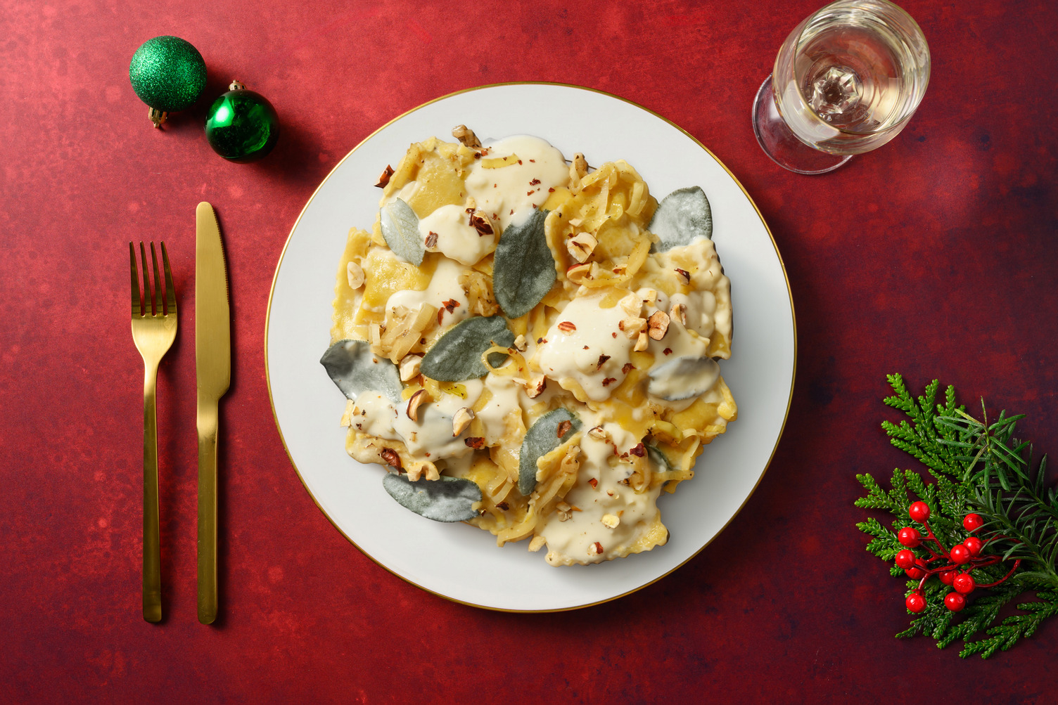 Ravioli di carne alla fonduta di toma