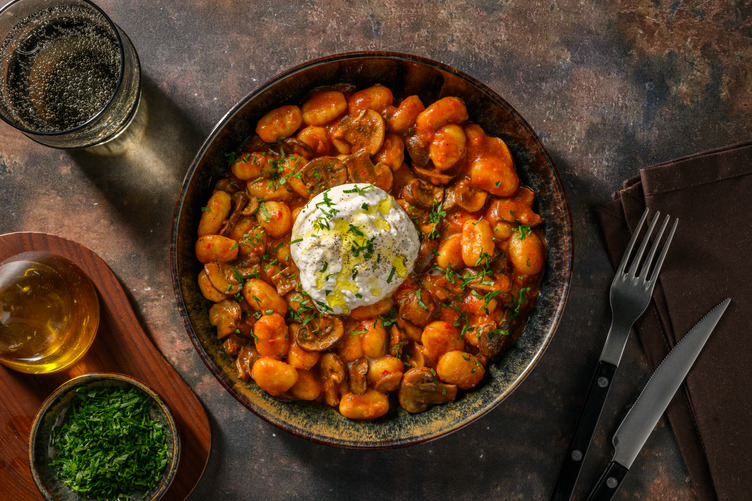 Gnocchi cremoso al funghi & burrata