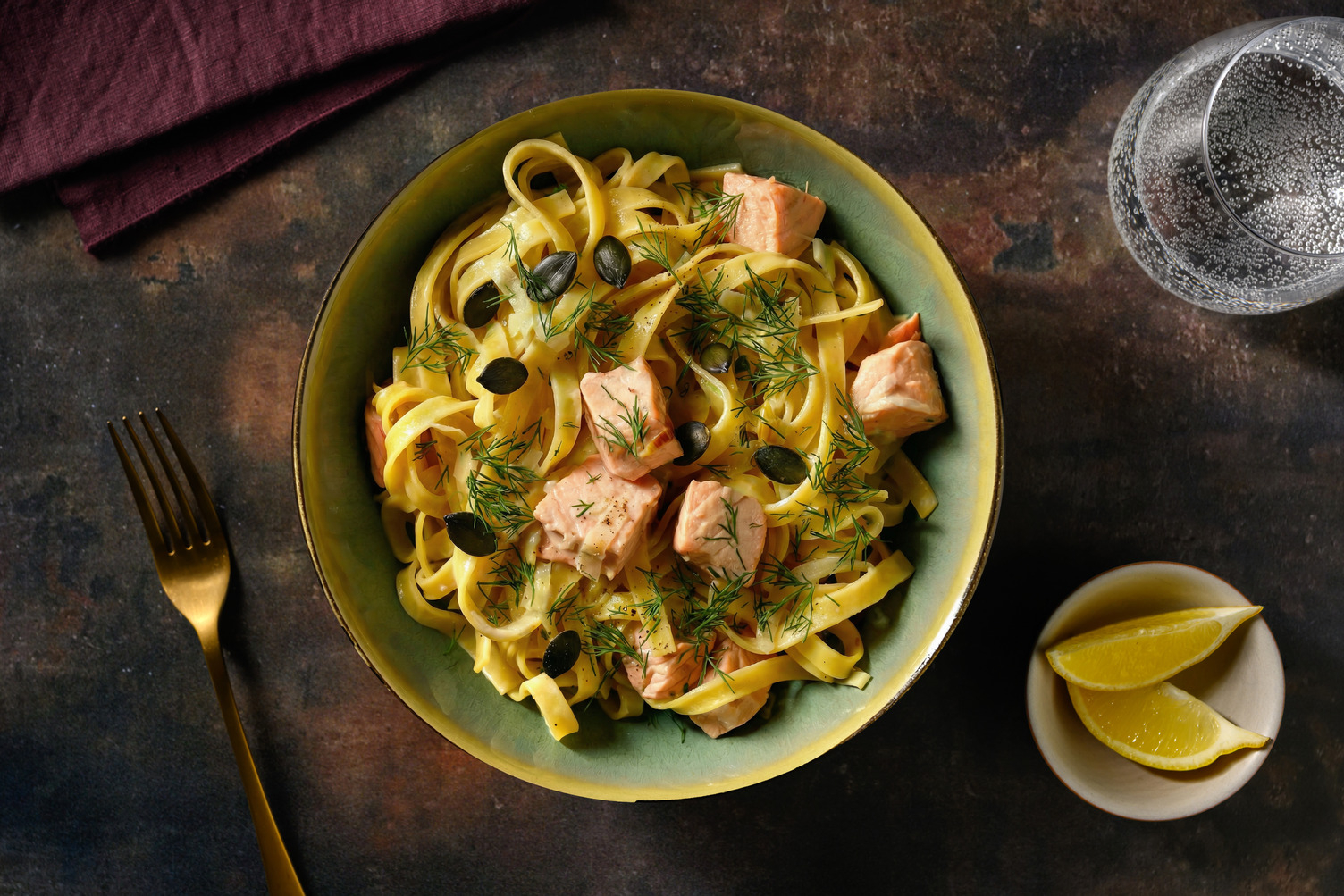 Tagliatelle saumon à l'aneth & crème de poireau