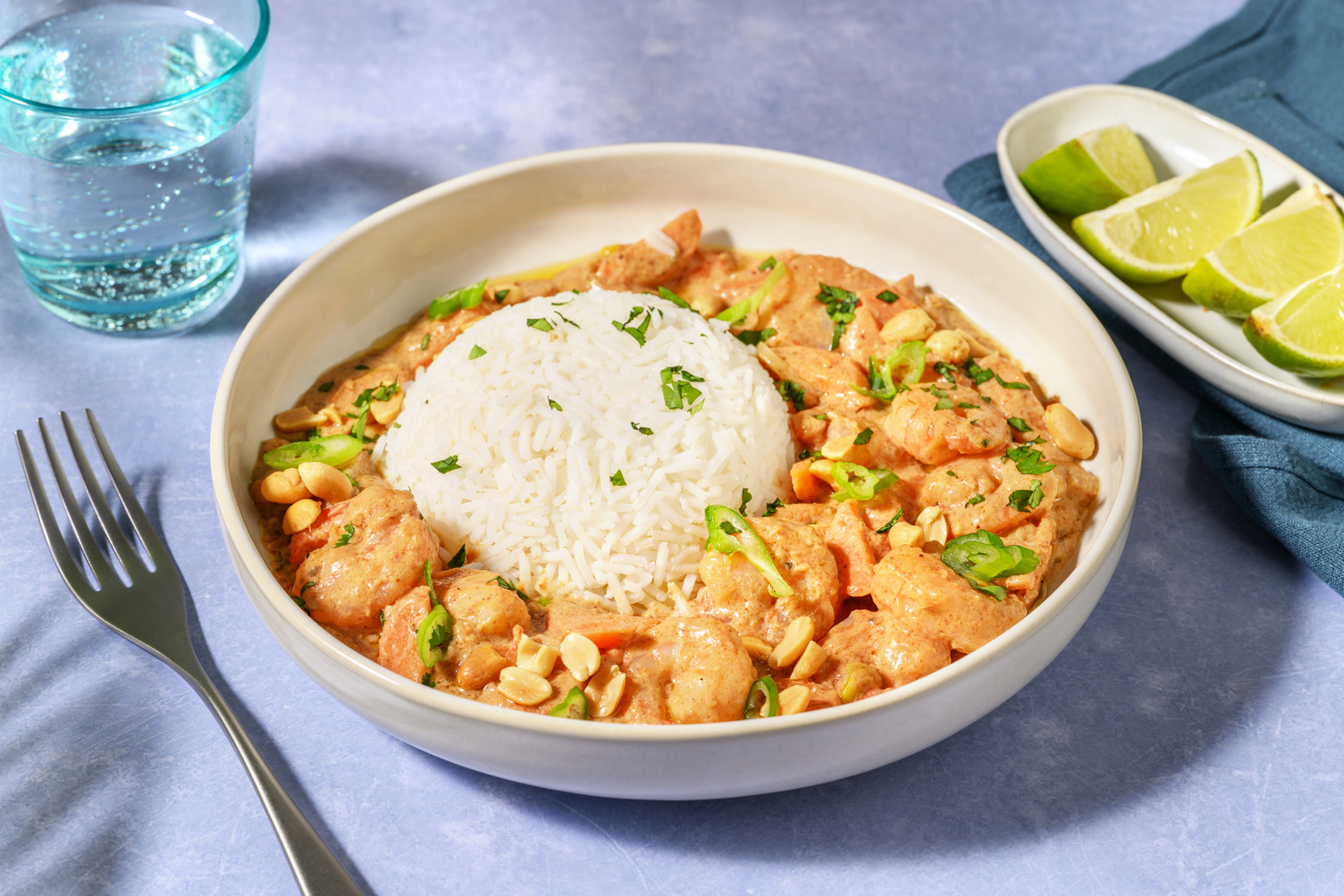 Crevettes bronzées à la sauce coco-cacahuète