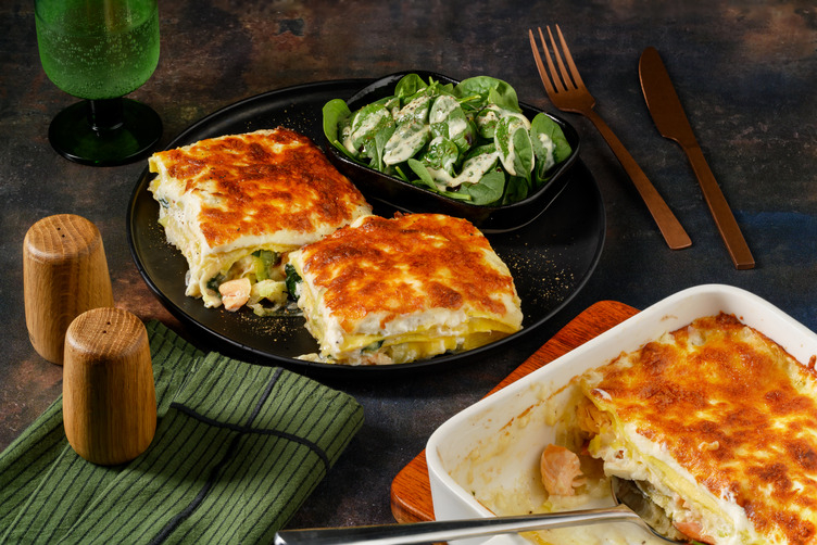 Lasagne saumon, béchamel & épinards