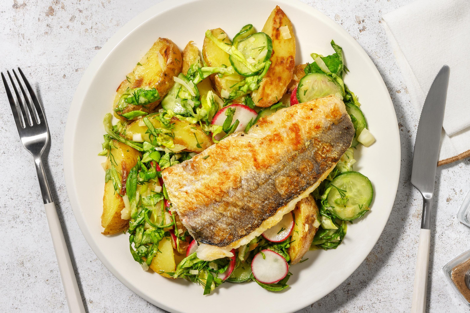 Heekfilet met Scandinavische salade