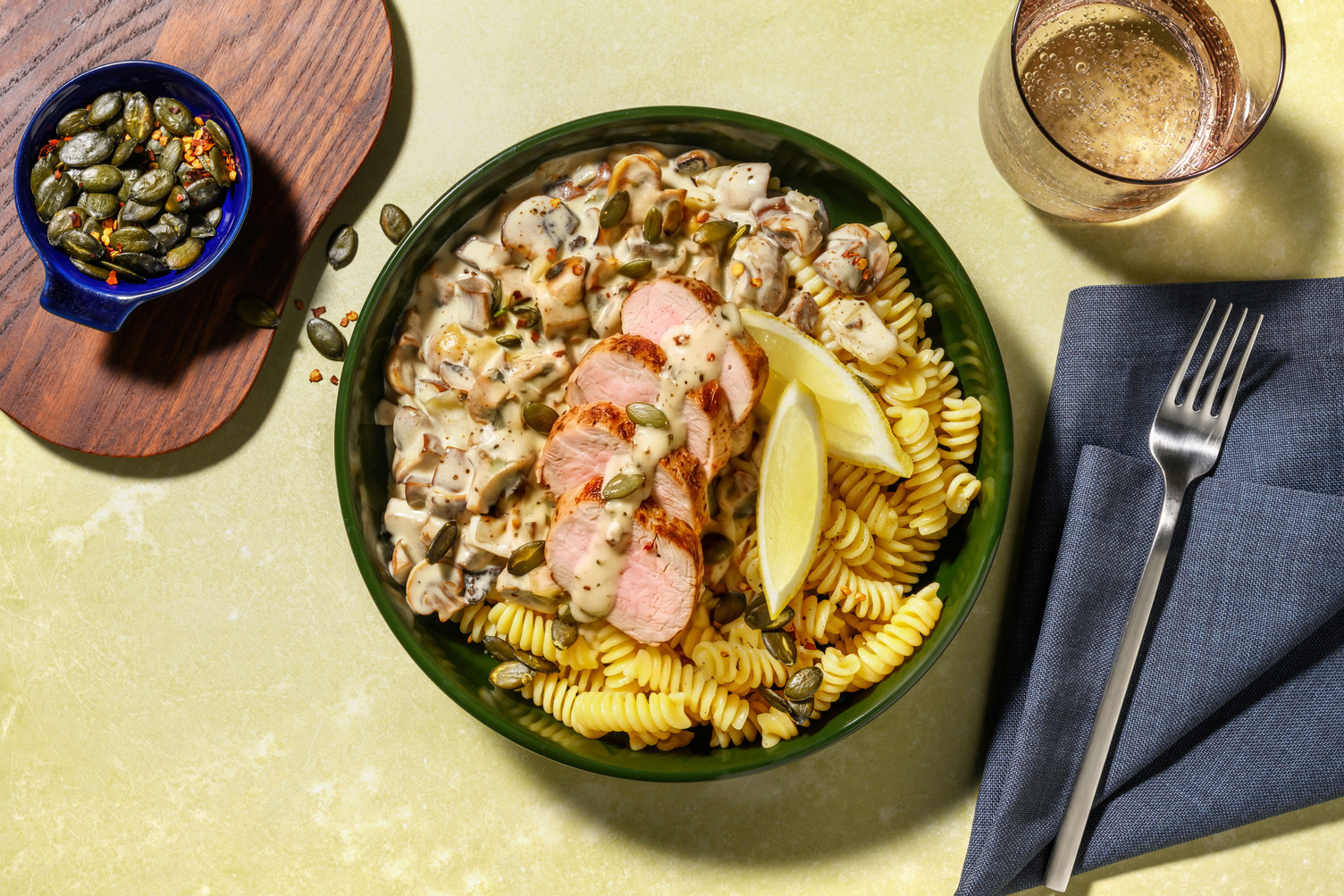 Pilz-Stroganoff mit Bio-Schweinefilet
