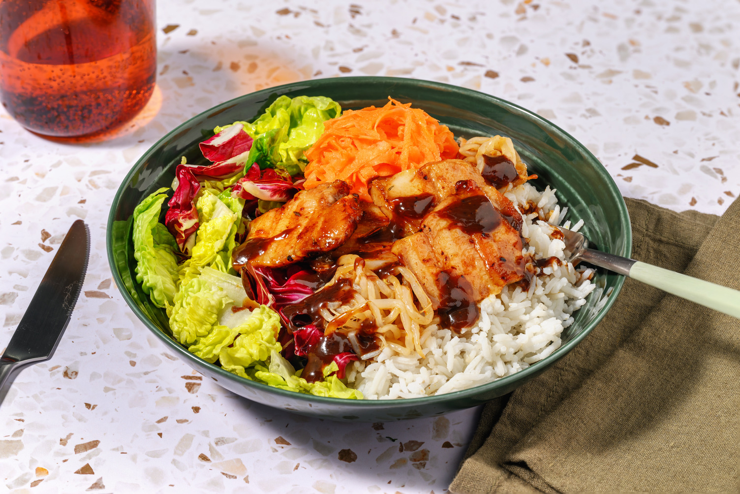 Porc laqué, germes de soja & épices coréennes