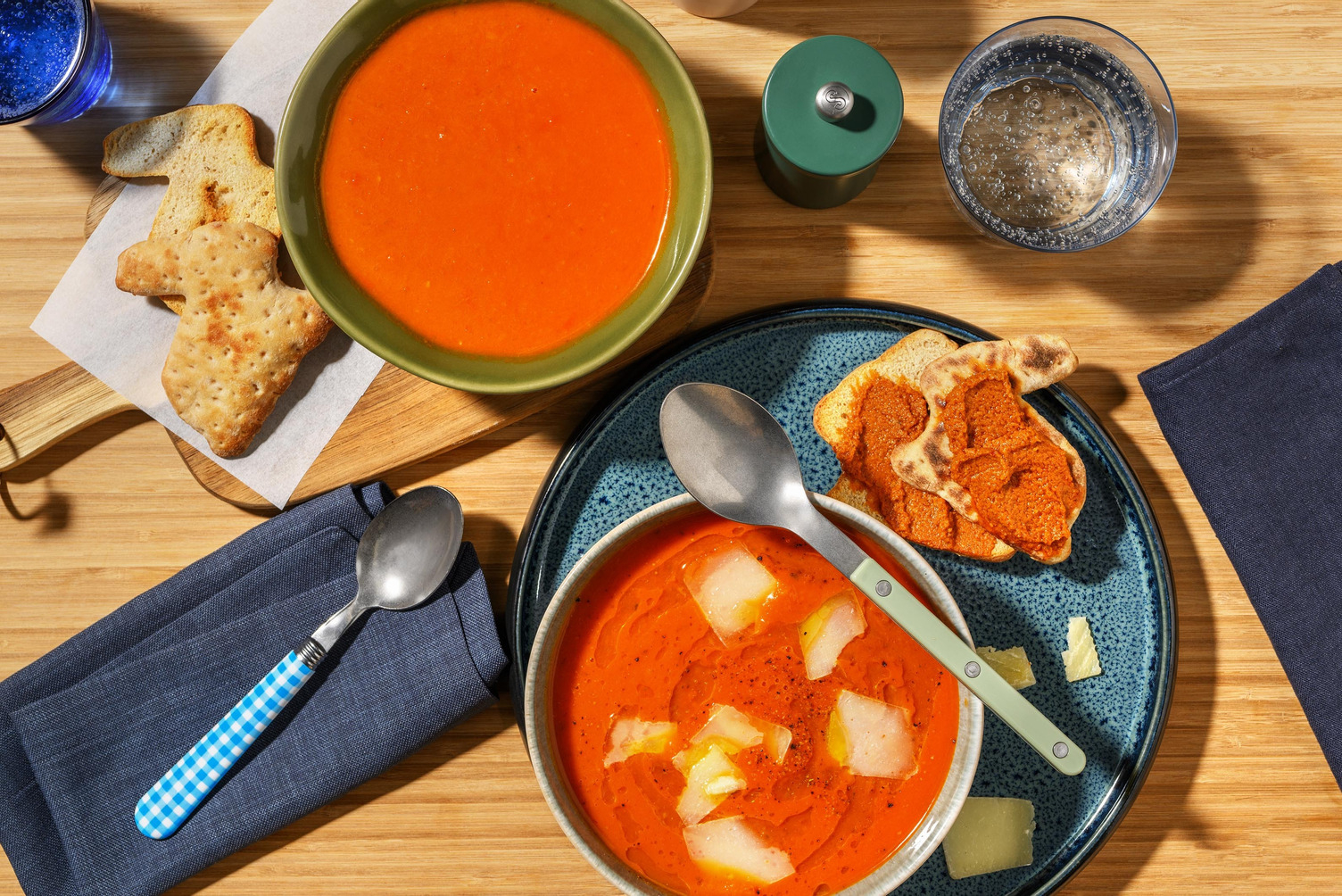 Tomatensoep met paashaasbrood