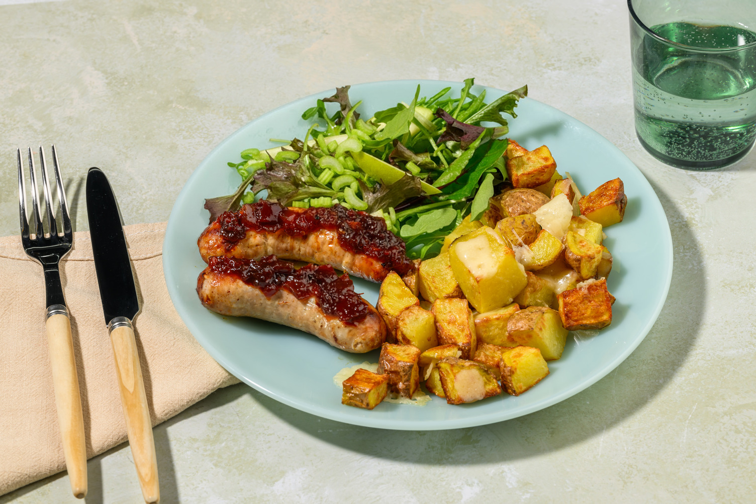 Herbed Salmon & Tomato Relish