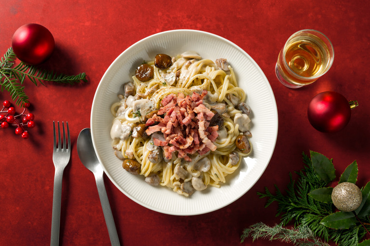 Spaghetti in Maronen-Pilz-Soße mit extra Bacon