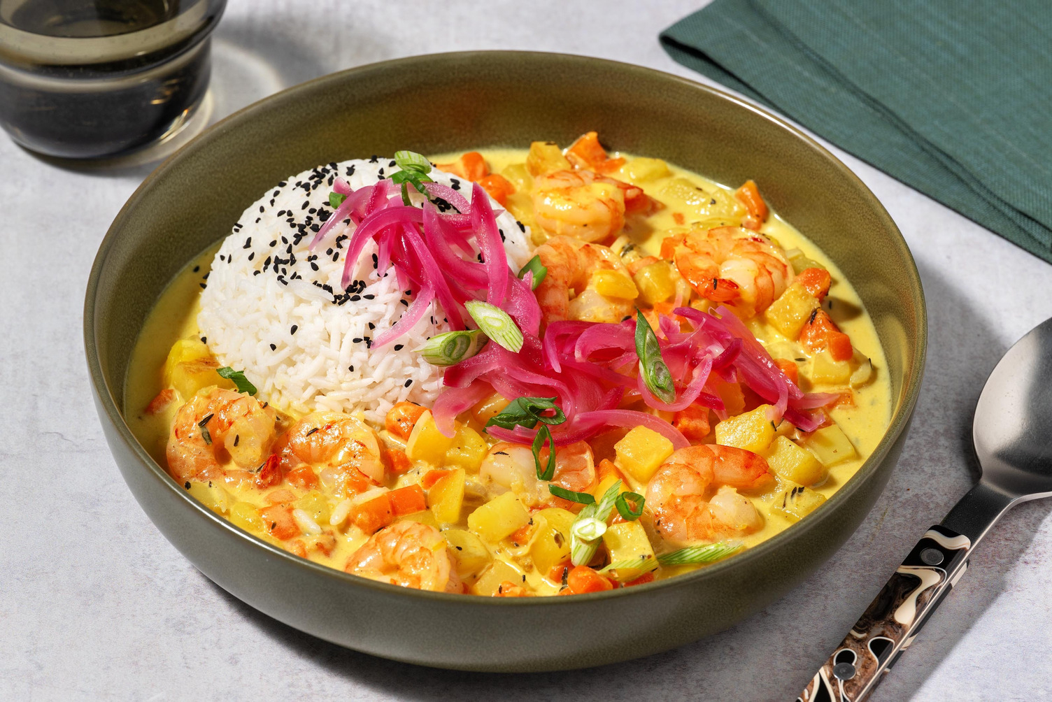 Südsee-Kokos-Curry mit Mango, Garnelen