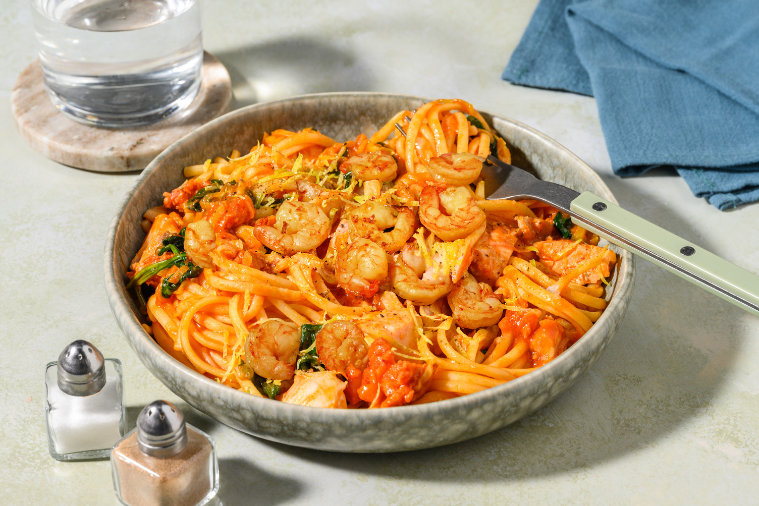 Spicy Linguine Prawn Pescatore