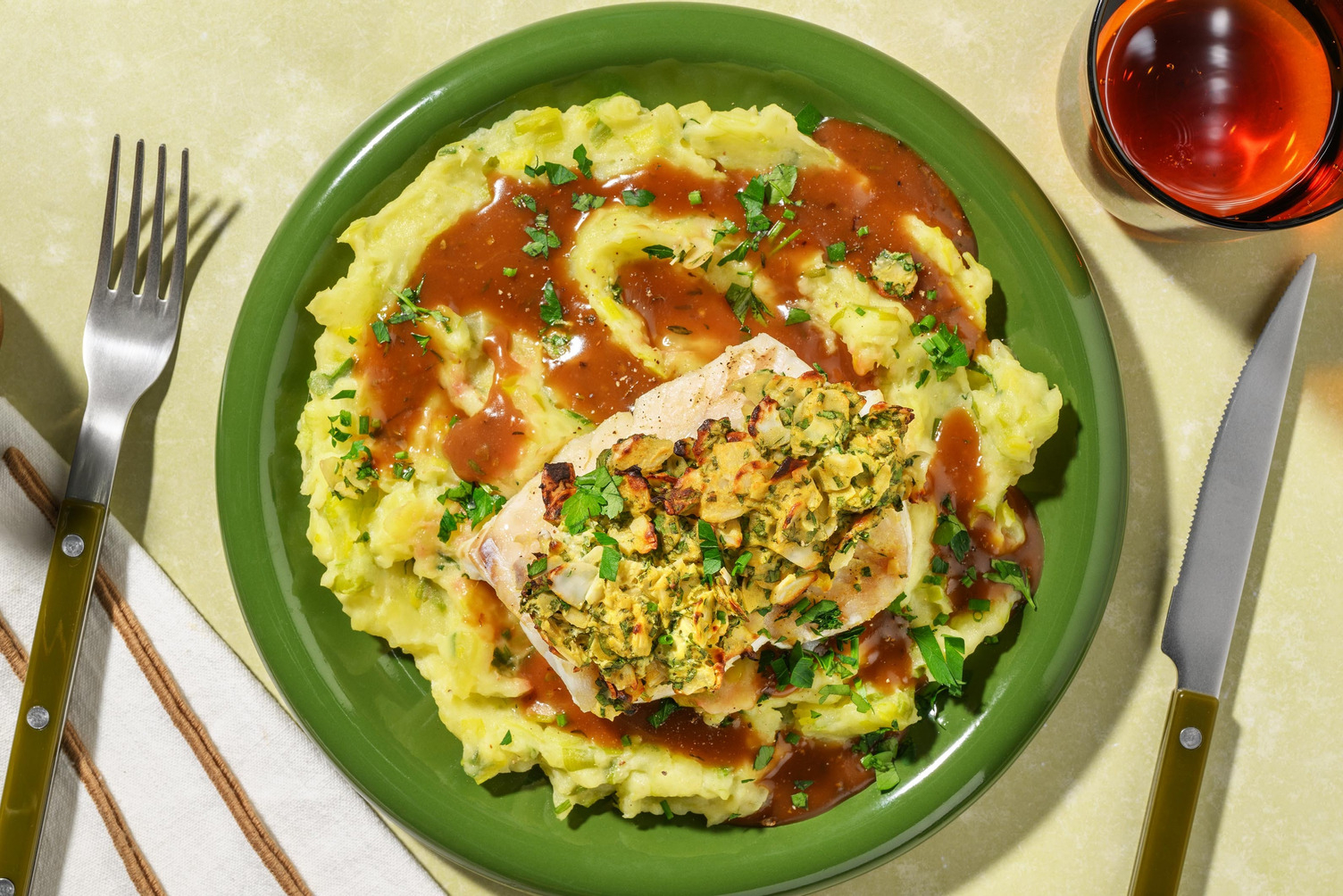 Seehecht mit Kräuter-Mandel-Kruste