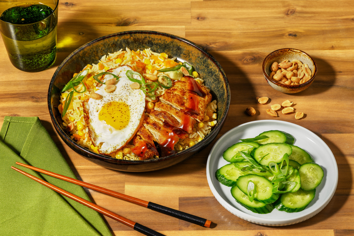 Konfetti-Reis mit Teriyaki-Hähnchenbrust