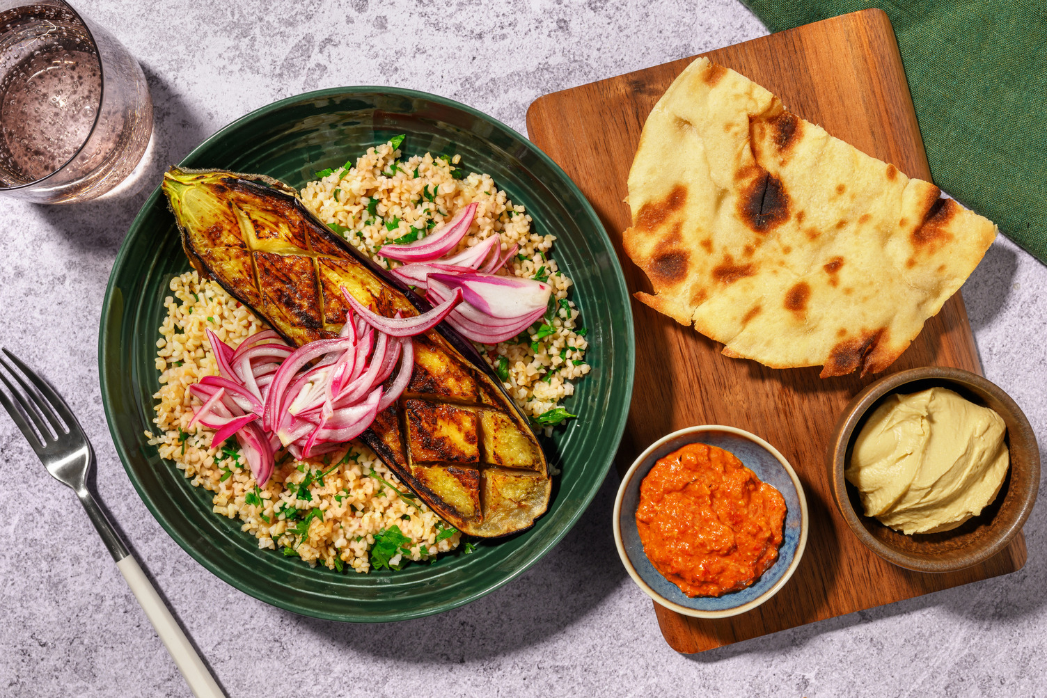 Gewürzte Aubergine mit Bulgur
