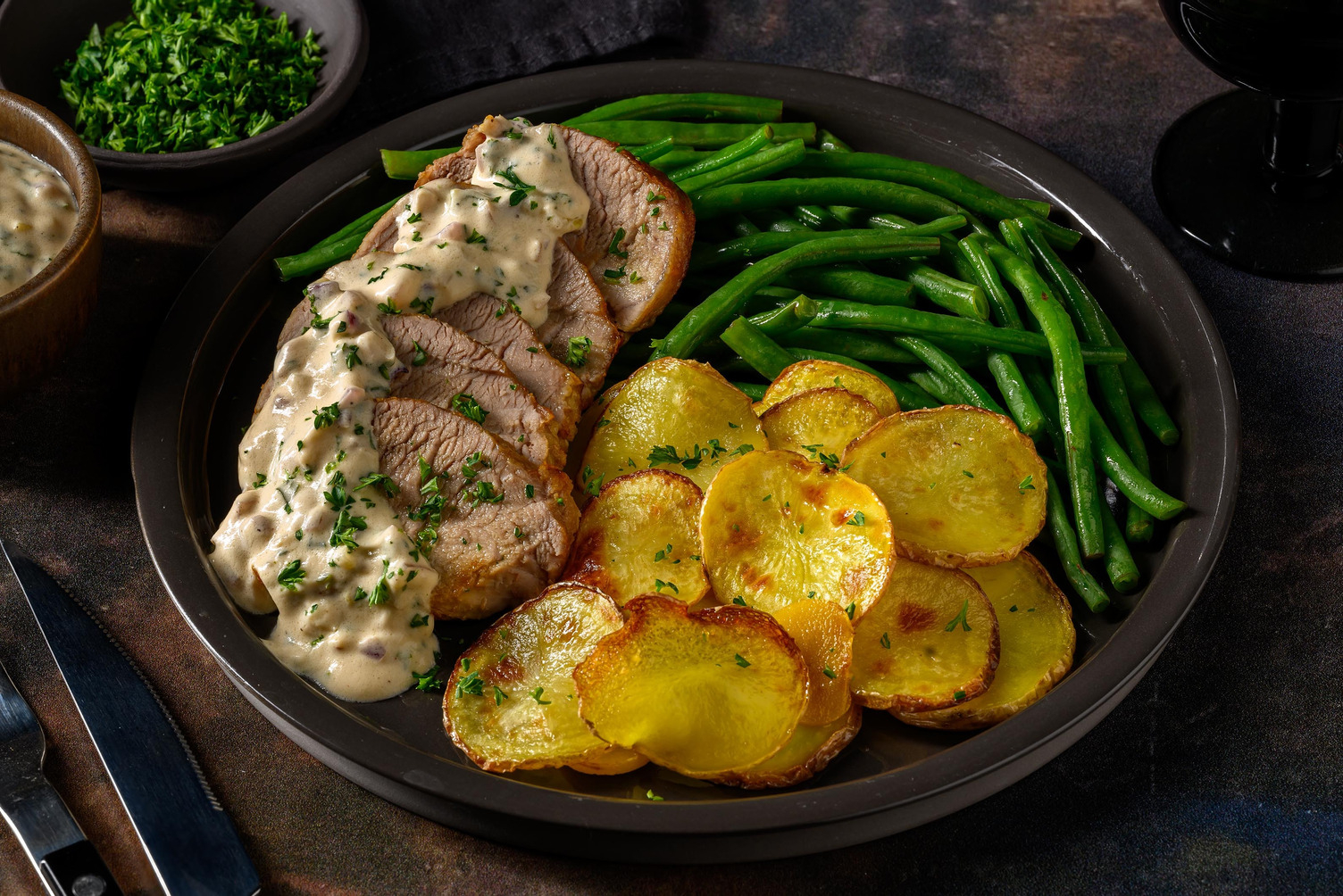 Varkenshaas in mosterdroomsaus