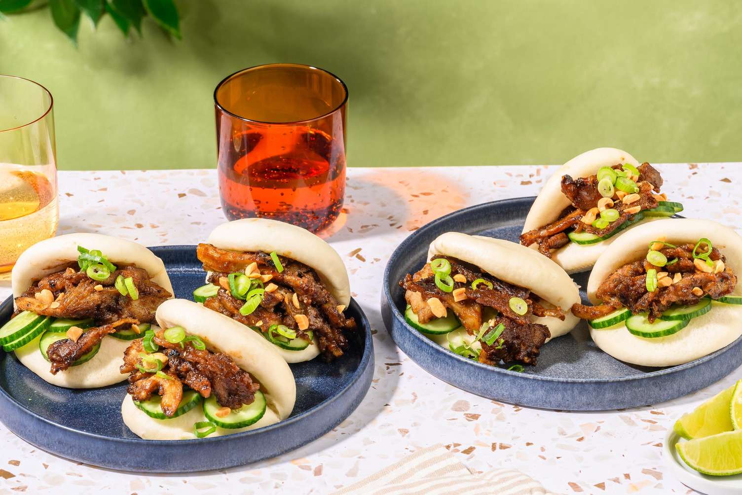 Bao-bröd med panerad ostronskivling