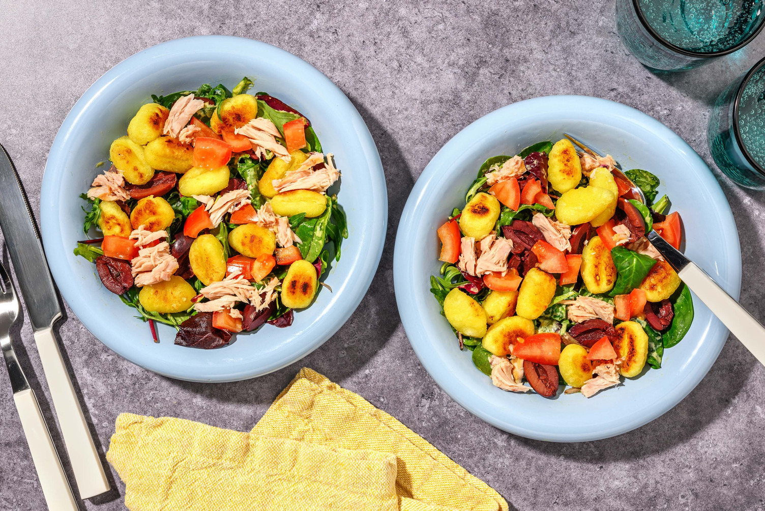 Sprød gnocchisalat med tun