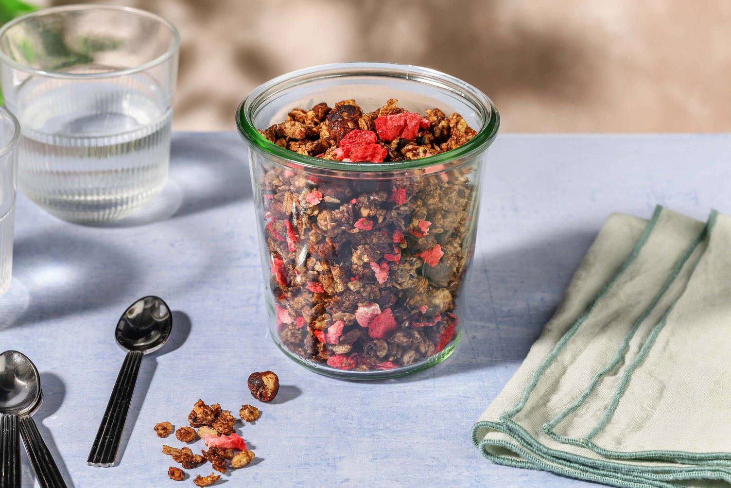 Chocolate deluxe granola | A pantry essential