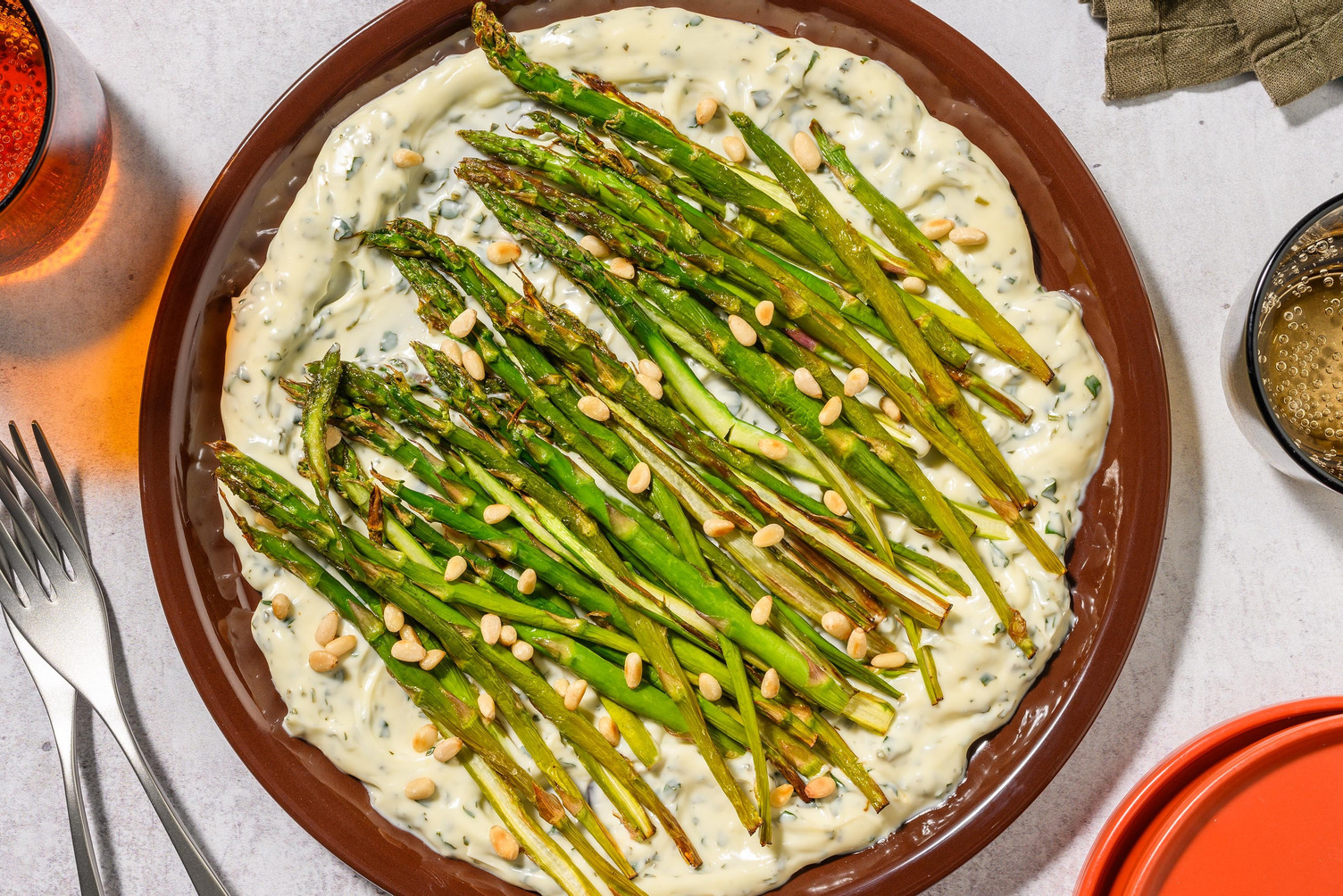 Ovnstegte forårsasparges 