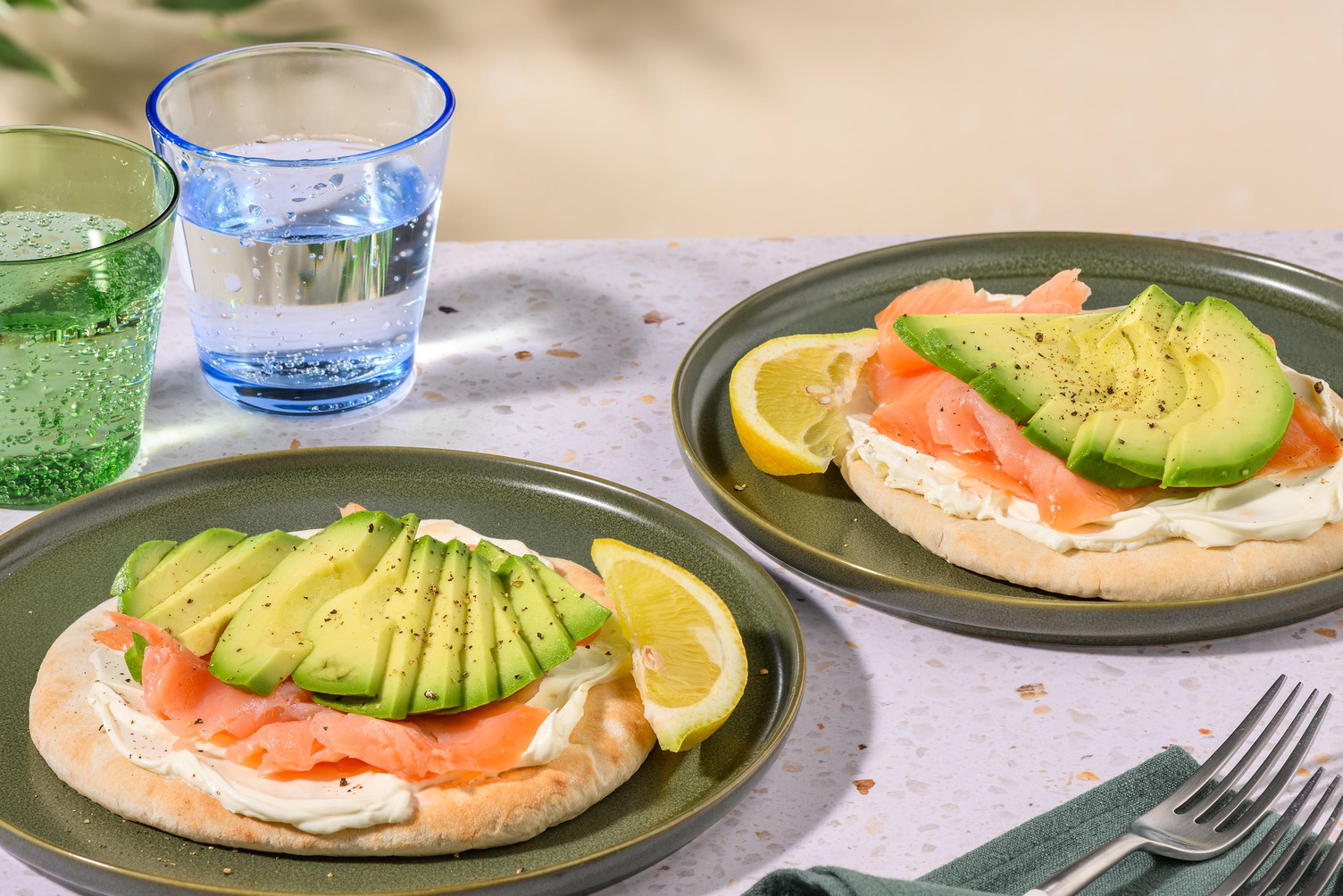 Salmon and Avocado Flatbread Lunch Bundle