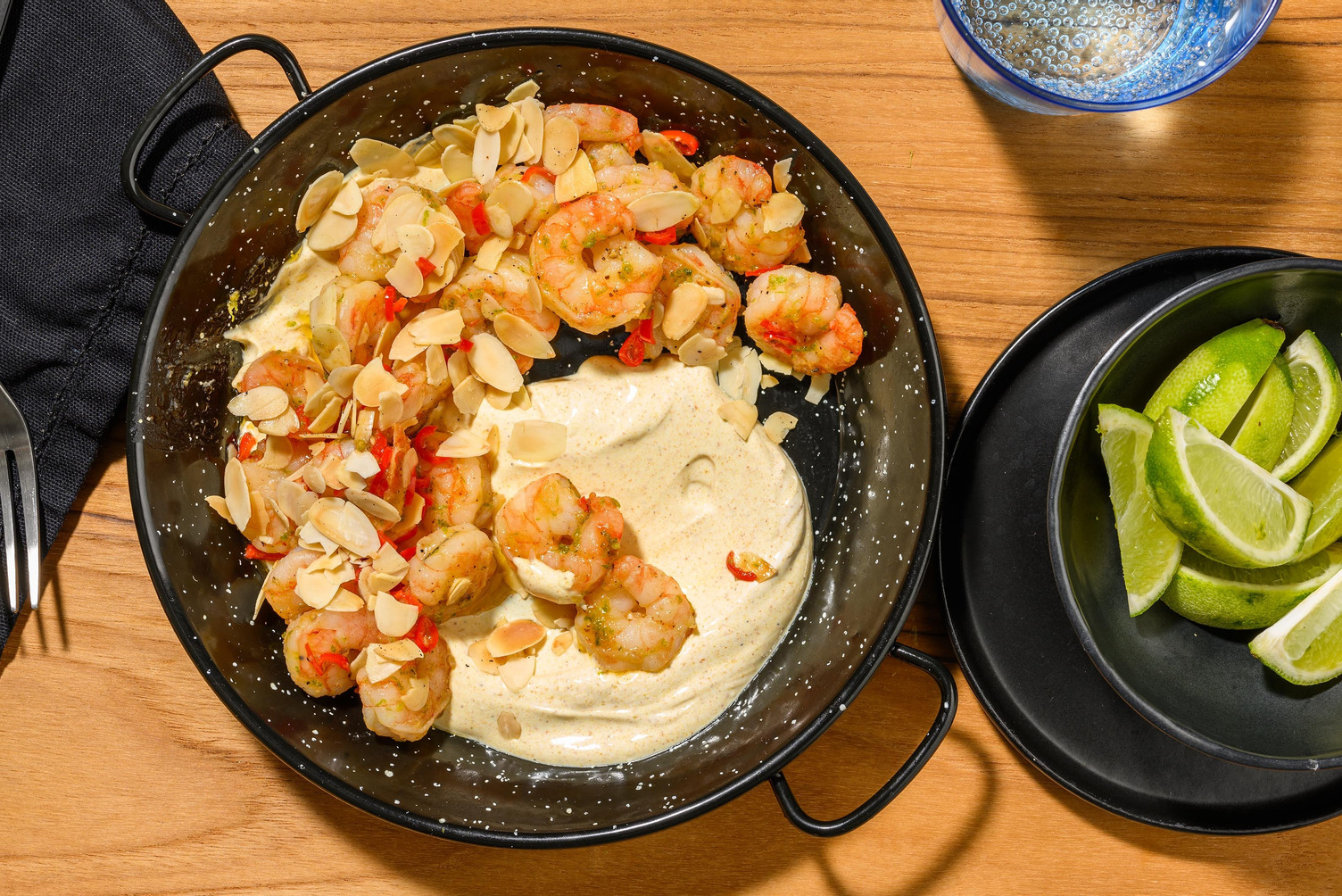 Gebakken garnalen met knoflook en rode peper